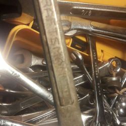 Wrenches different sizes