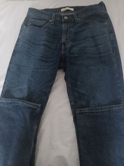 Levis signature athletic fit jeans