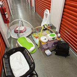 Breast Pumps, Diapers, Wipes Warmer, Baby Baths Etc.. 