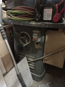 Delta table saw runs great asking $500 obo