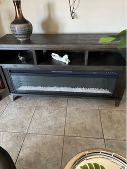 Electric brand new fireplace