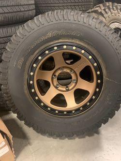 Method Con 6 Bronze 17in W/ BFG 285/70/17 KO2