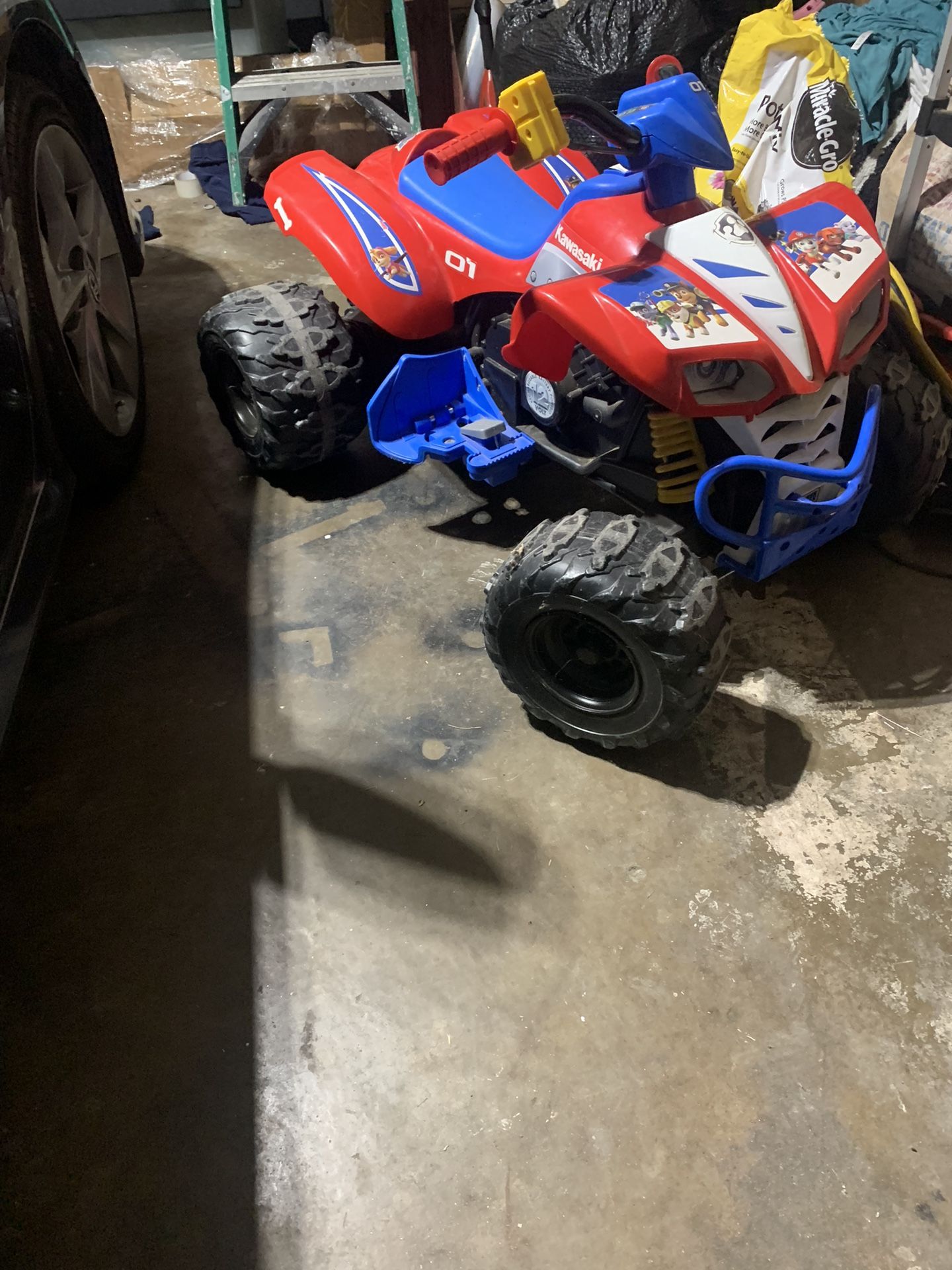 Fisher Price Power Wheels Paw Patrol