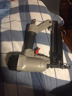 Porter cable air finish nail gun 16gauge like new