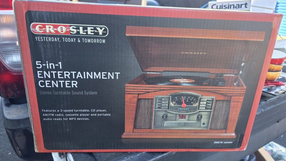 Crosley CR42С-PA Lancaster Entertainment Center Bluetooth Record Player