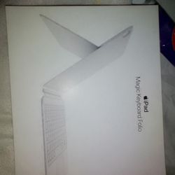 iPad Magic Keyboard 