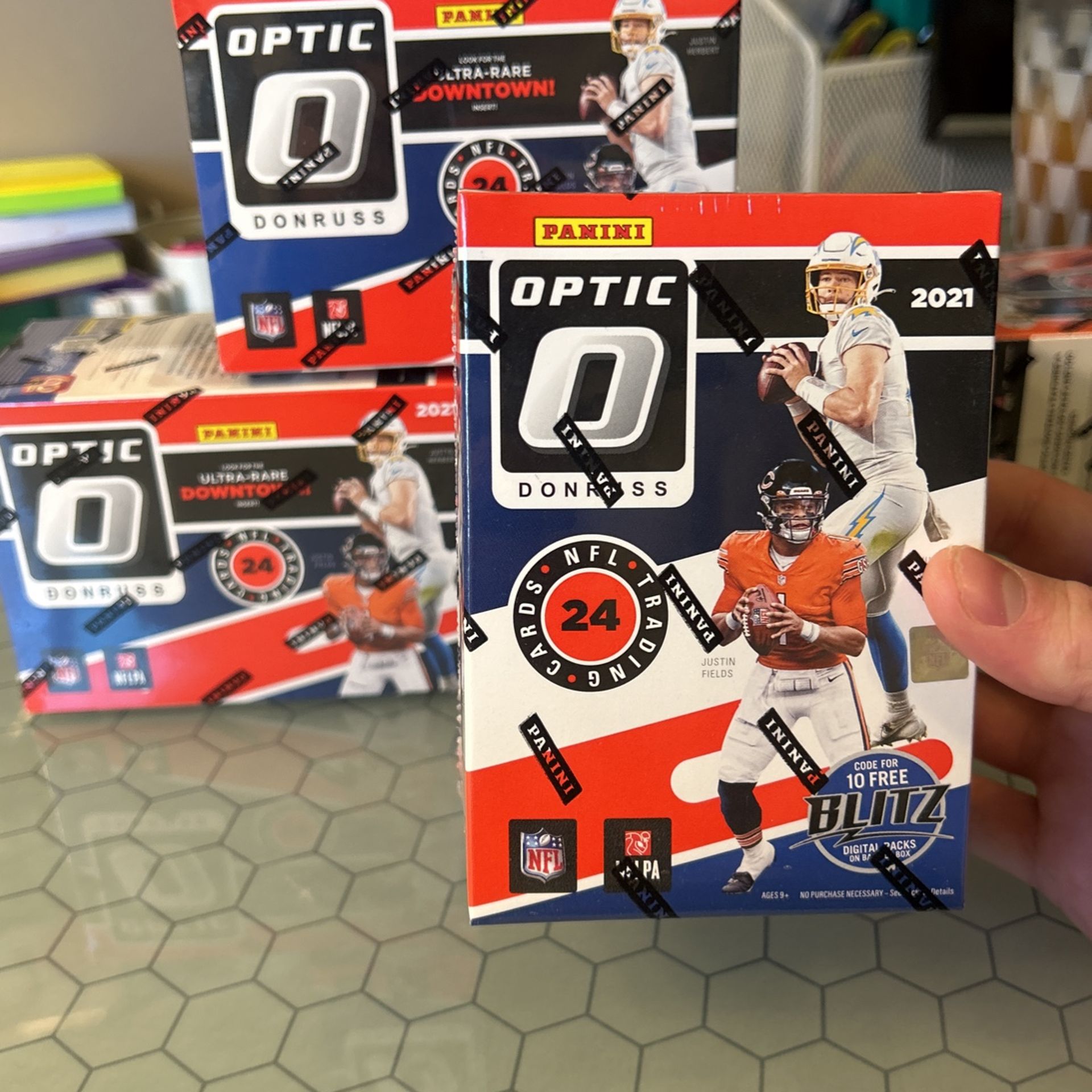 2021 Donruss Optic Football NFL FANATICS Exclusive Blaster Box