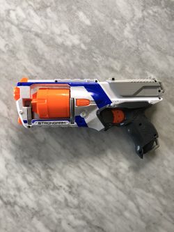 Nerf Gun - N-Strike Elite StrongArm