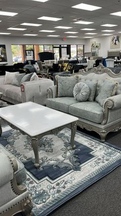 Brand new Royal Traditional look with luxurious appearance hand carved sofa