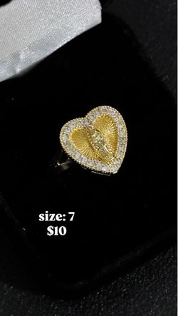 Gold-Tone Heart Ring Size 7