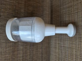 Pampered Chef Chopper