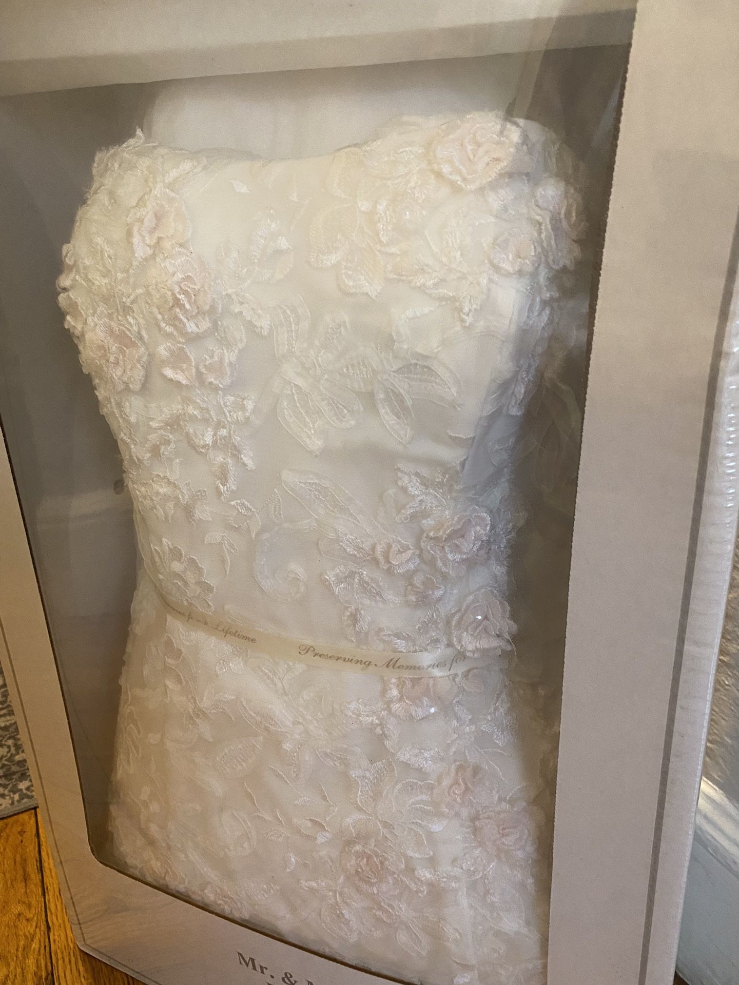 Oleg Cassini Wedding Dress