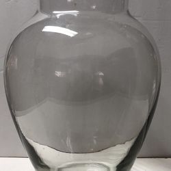 Home/special occasions decor, 13 inch tall clear glass sweetheart vase, with 6 inches mouth opening, 4 inches bottom. $10