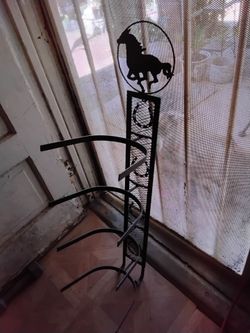 Cowboy hat holder