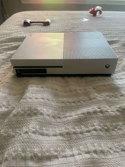 Xbox One white
