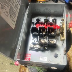 GE. General Duty Safety Switch 