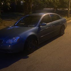 Nissan Altima 2.5 “03