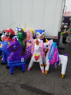 Pinatas