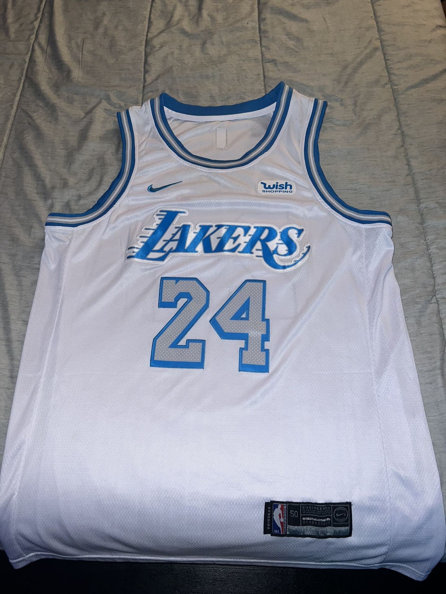 Nike NBA Los Angeles Lakers Kobe Bryant Jersey Men's clothing Nike NBA Los Angeles Lakers Kobe Bryant Jersey Men's clothing