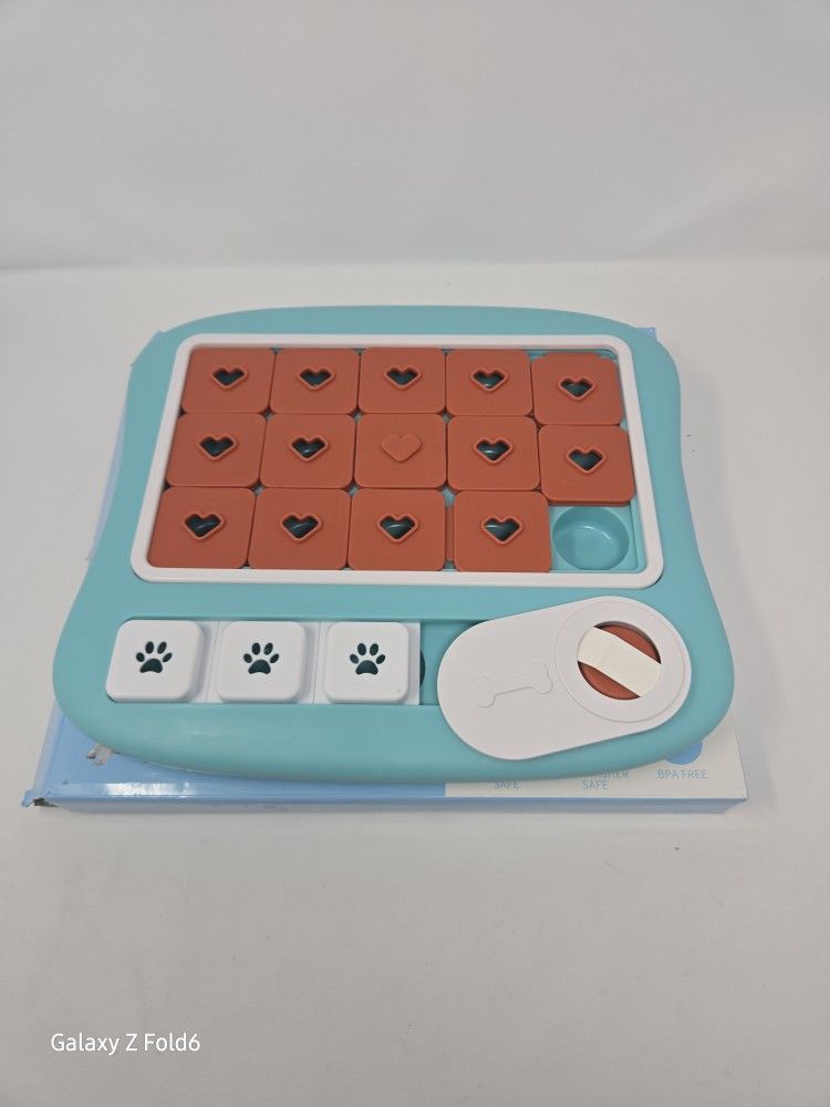 Dog Puzzles for Smart Dogs,Level 3 Interactive Dog Treat Puzzle for Iq Training, Dog Puzzle Toy for Large Medium Small Dogs with Squeaky Dog Button De
