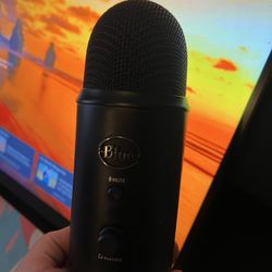 blue yeti mic