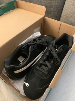 Puma Speedcats Black And White size 9