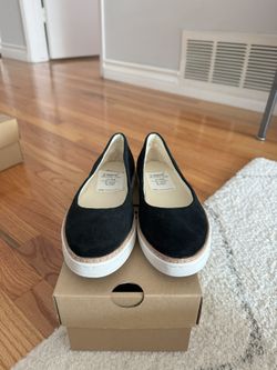 Ugg shoes flats