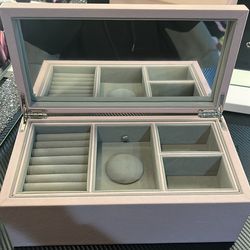 Pandora Jewelry Box