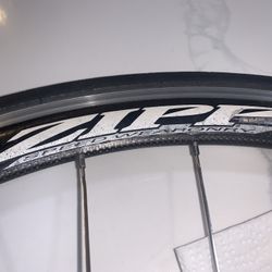 Zipp Carbon Wheel Set +++