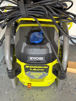 Ryobi 2000 psi 1.2gpm electric power washer