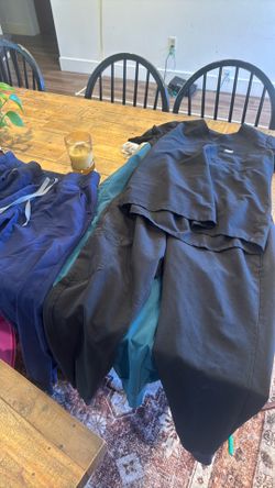 Figs scrubs - all medium-