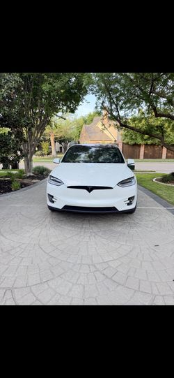 2020 Tesla Model X