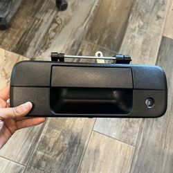 07-13 Toyota Tundra Tailgate Handle, Outside