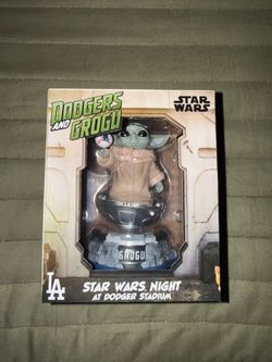 Dodgers grogu bobble head never opened