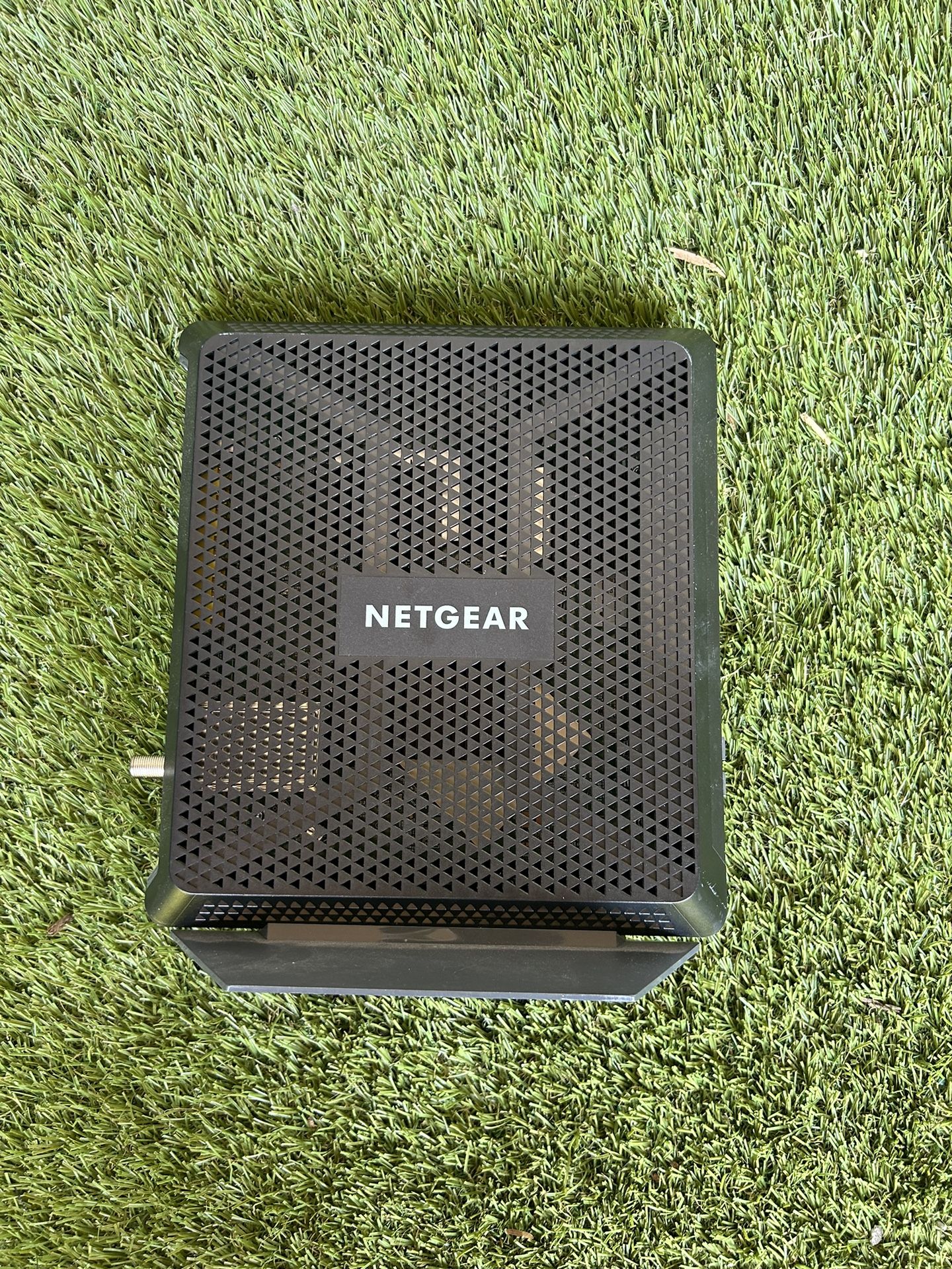 Netgear Nighthawk Modem WiFi Router, Extender