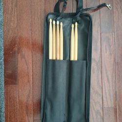Drumstick Bag With 3 Pairs Of Sticks