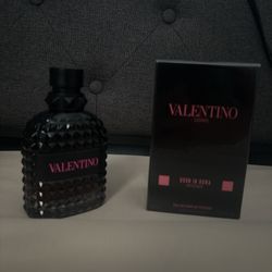 Valentino Intense 