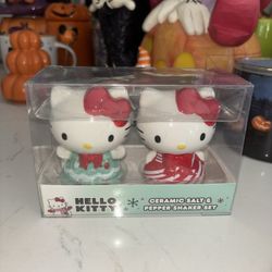 Sanrio Hello Kitty Christmas Ceramic Salt and Pepper Shakers