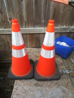 2 Conos Nuevos