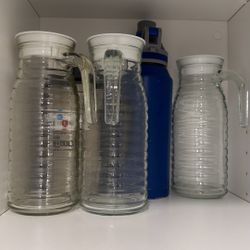 Filtered Water Bottles And Dispenser 