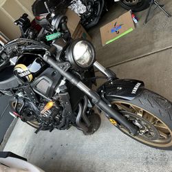 2022 Yamaha XSR700