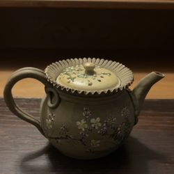 Vintage Japanese Hand-Painted Clay Teapot – Floral Satsuma Style