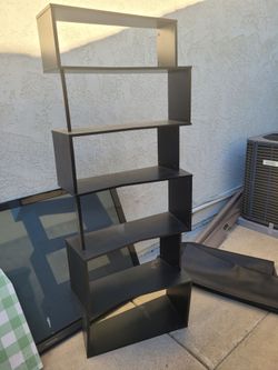 Bookshelf *FREE*