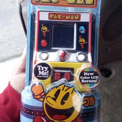 PAC-MAN 
