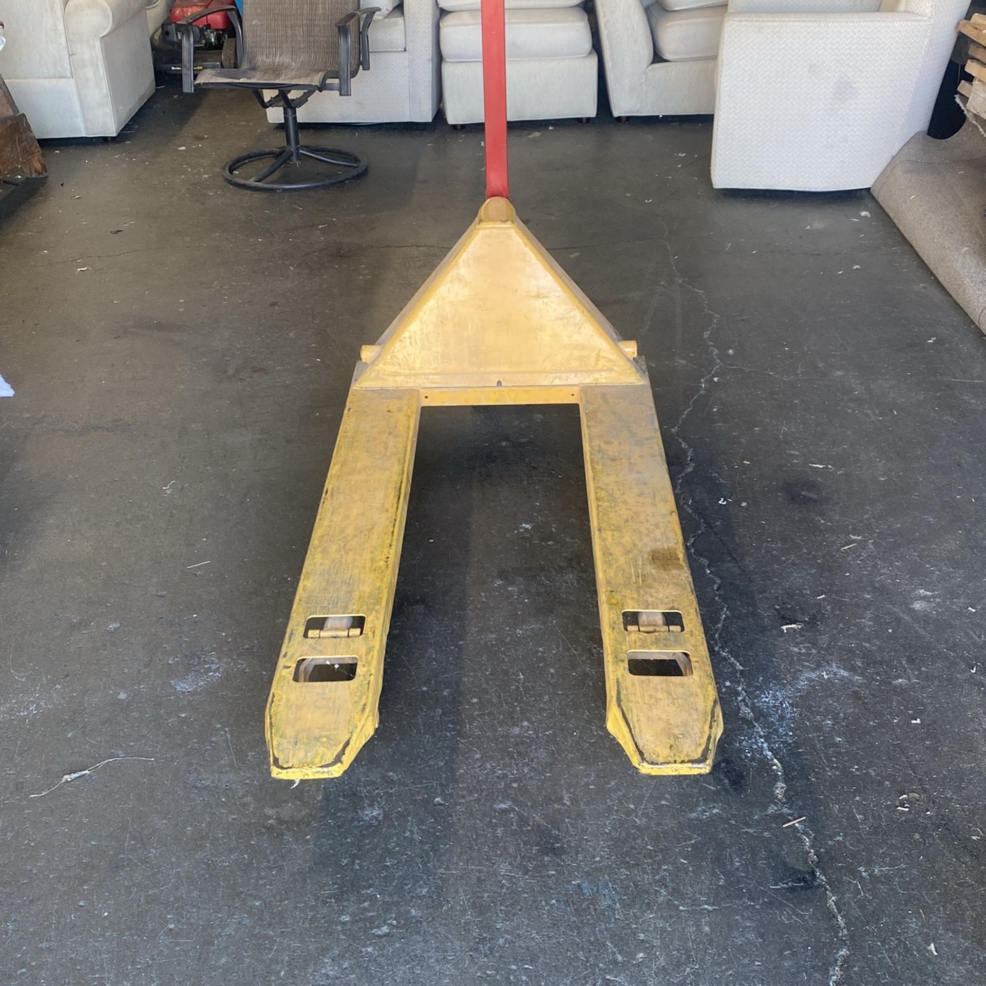 Yellow Palet Jack