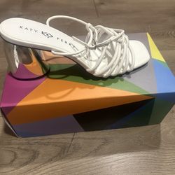 Katy Perry Slippers. 