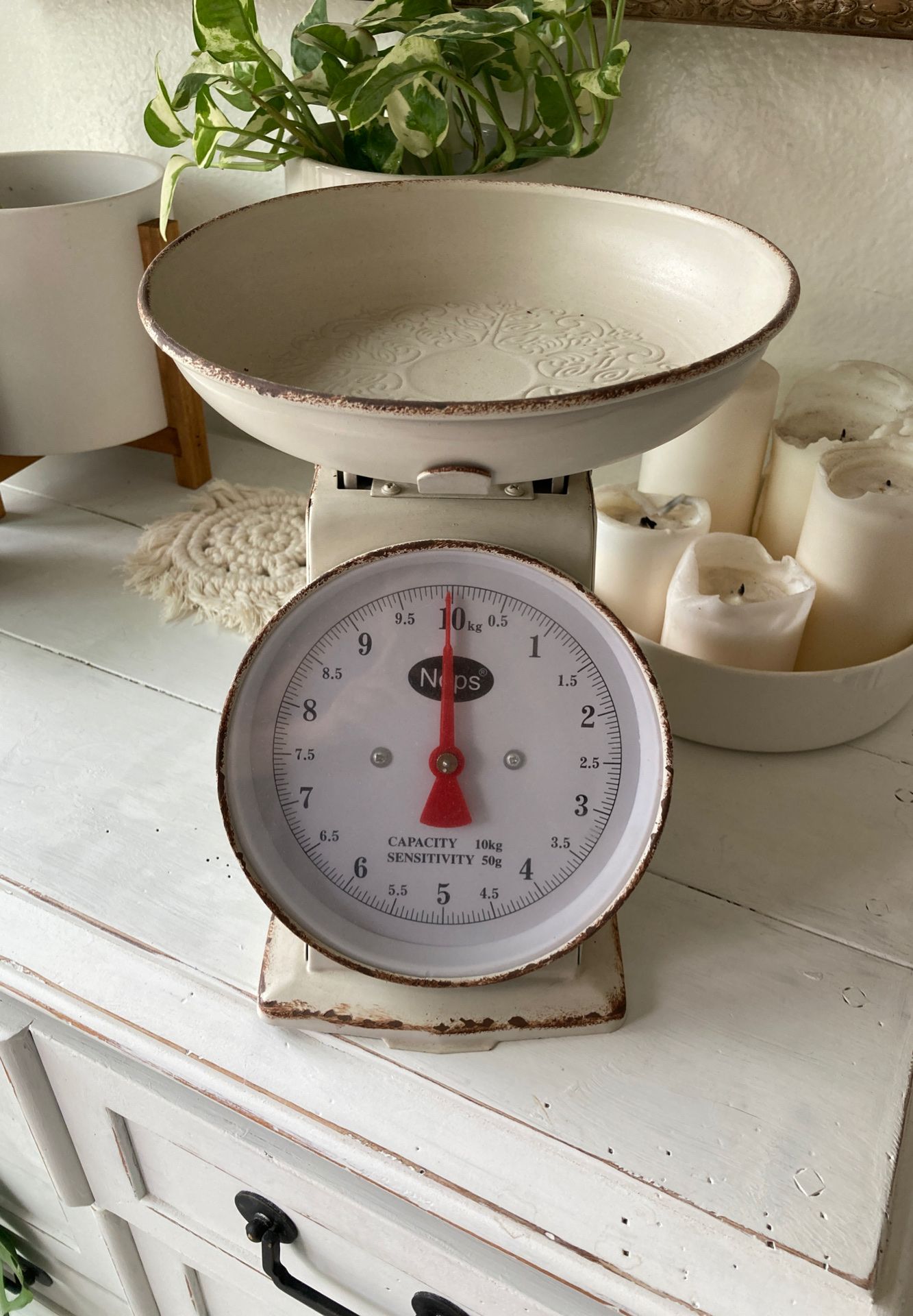 Farm house kitchen scale