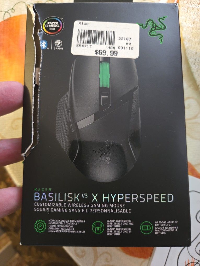 Razer Basilisk V3 X HyperSpeed Gaming Mouse: RGB Lighting