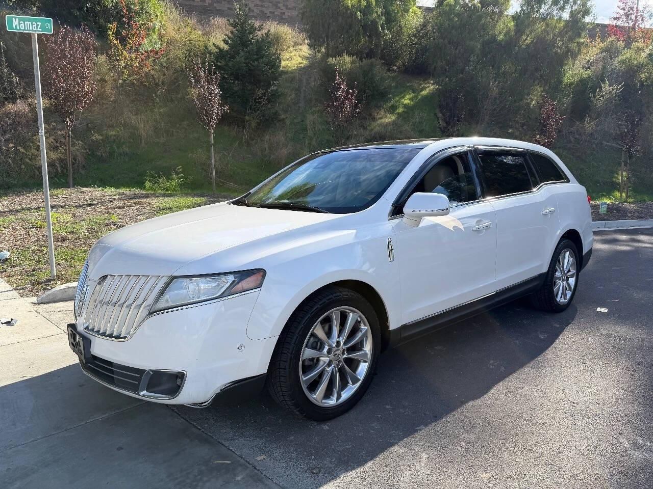 2010 Lincoln MKT