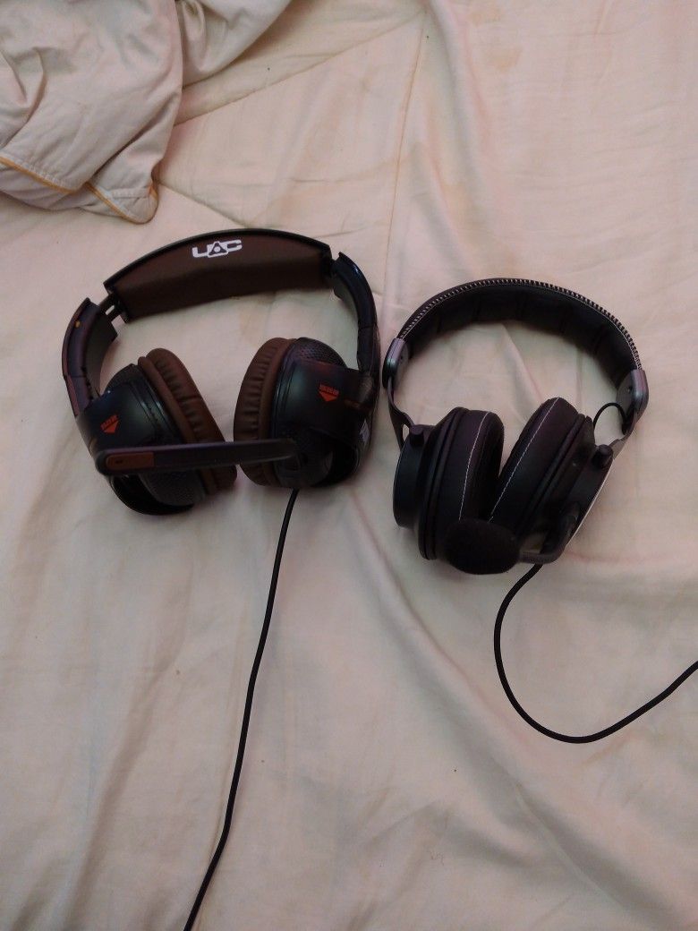 Professional Gaming Head Set . For Sale Or Trade .